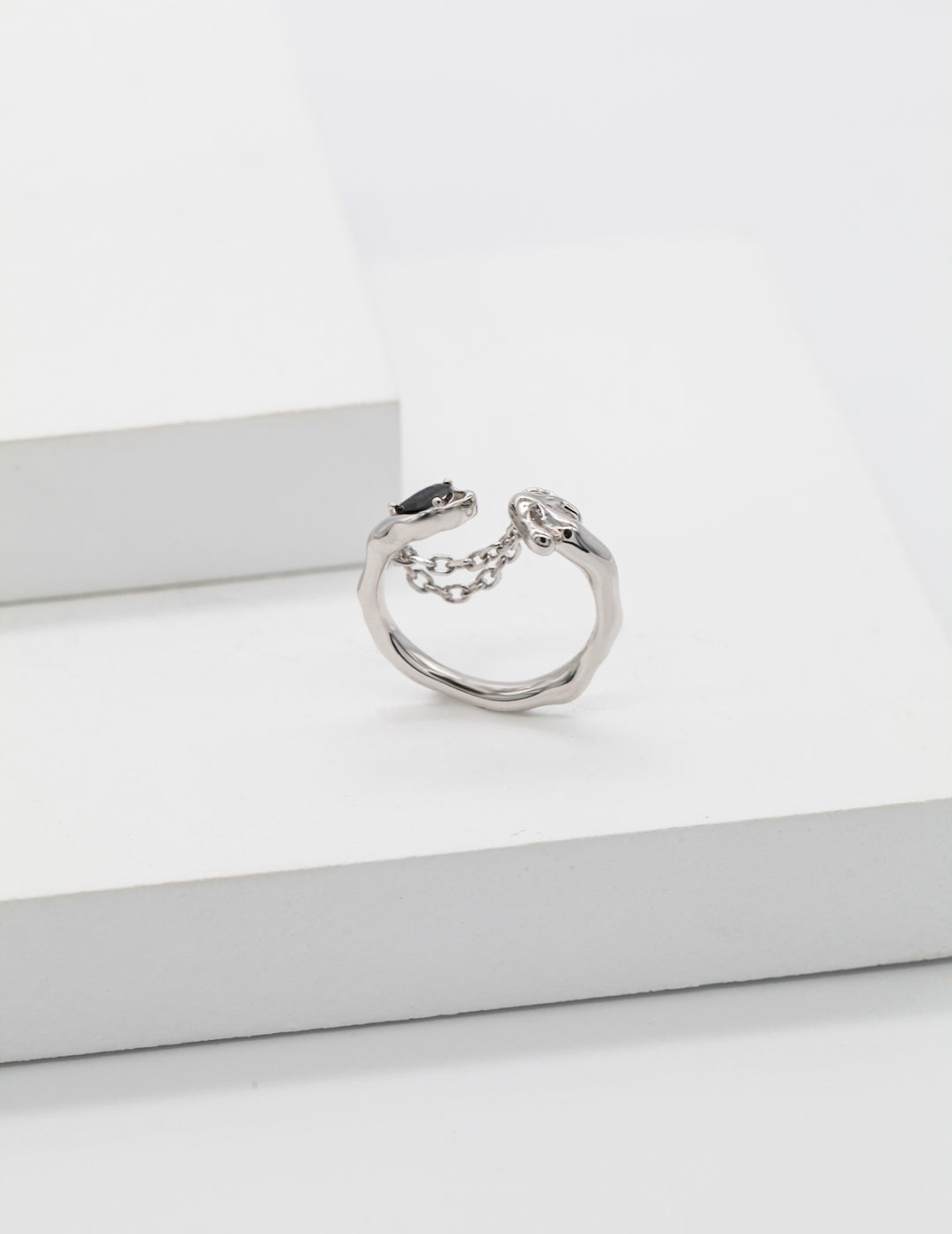 S925 Chain Ring with black stone
