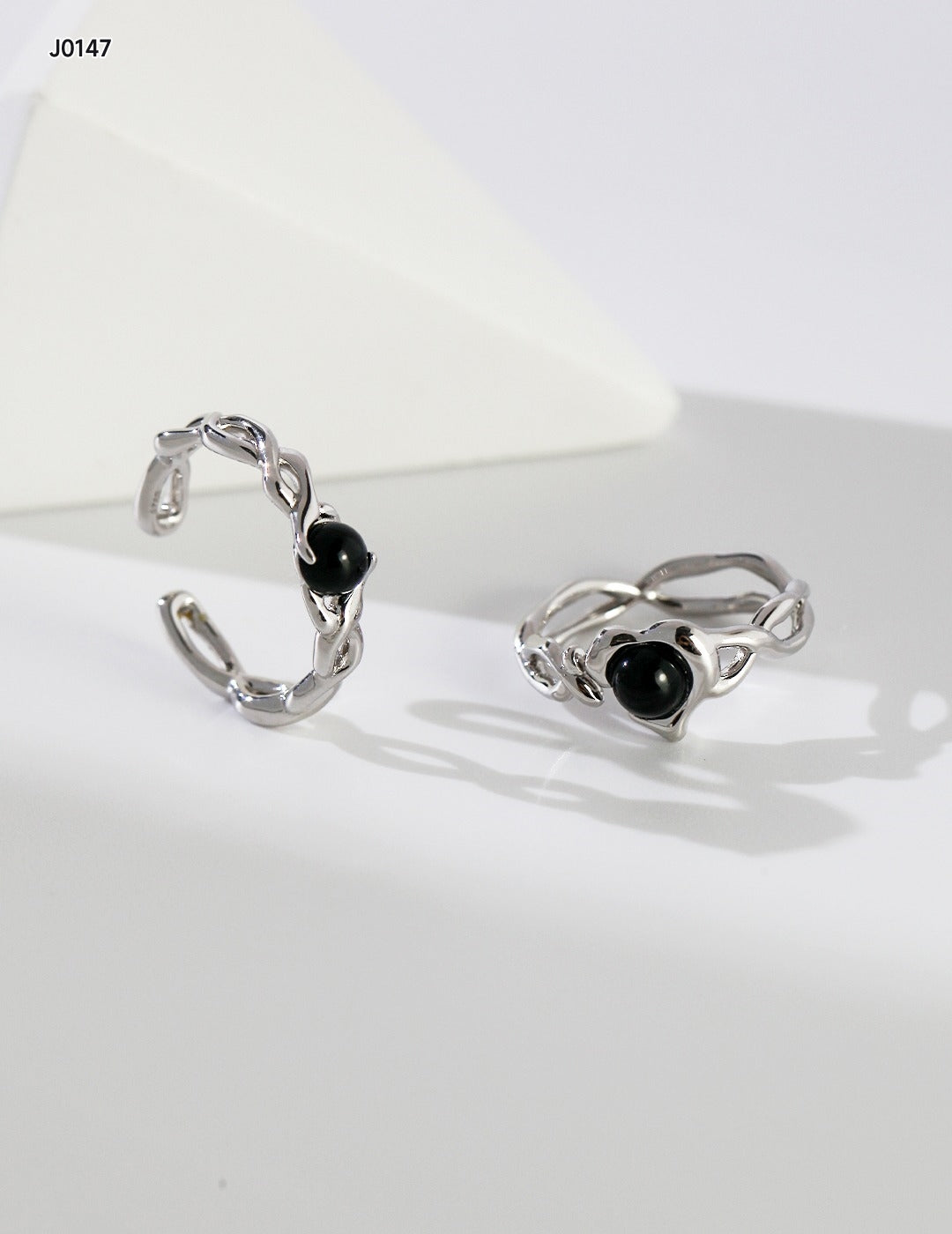 S925  wave ring black drip graze