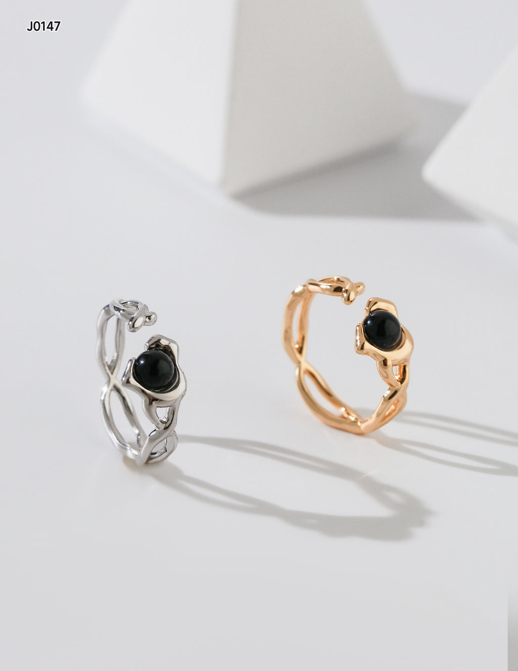 S925  wave ring black drip graze