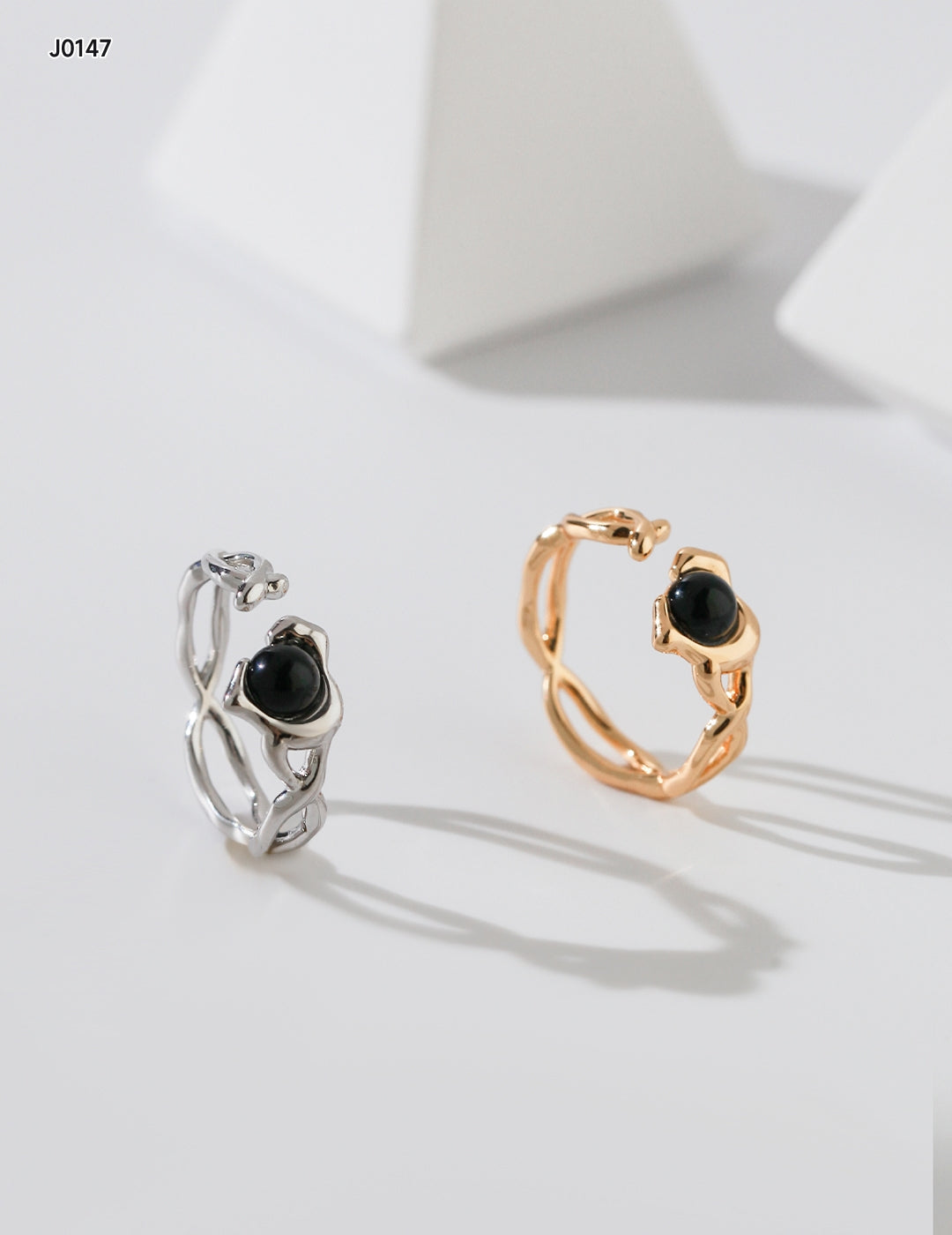 S925  wave ring black drip graze